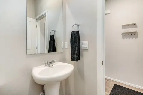 61617 SE Lorenzo Drive Bend OR 97702