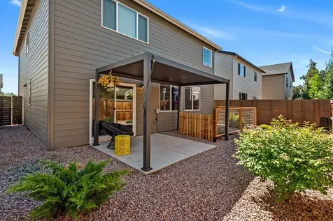 61617 SE Lorenzo Drive Bend OR 97702