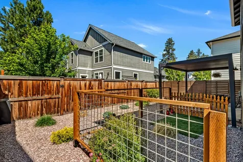 61617 SE Lorenzo Drive Bend OR 97702