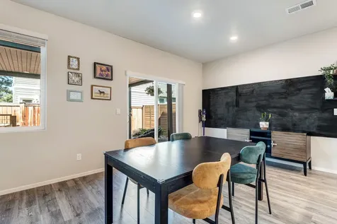 61617 SE Lorenzo Drive Bend OR 97702