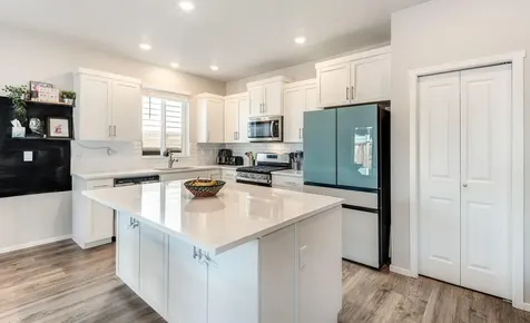 61617 SE Lorenzo Drive Bend OR 97702