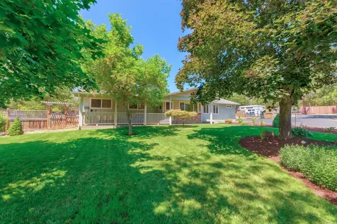 114 Tracy Drive Grants Pass OR 97527