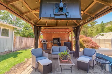 114 Tracy Drive Grants Pass OR 97527