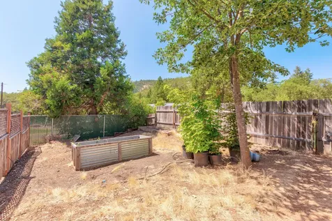 114 Tracy Drive Grants Pass OR 97527