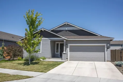 2395 SW Newberry Loop Redmond OR 97756