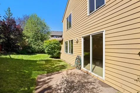 20963 Rock Park Drive Bend OR 97701