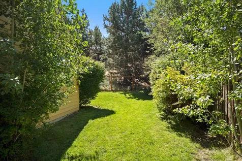 20963 Rock Park Drive Bend OR 97701