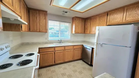 29 Devonwood Court Eagle Point OR 97524