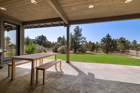 15699 SW Brasada Ranch Road Powell Butte OR 97753