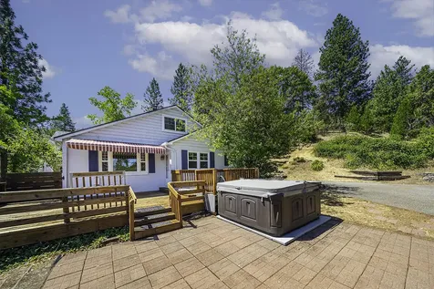 681 Liberty Street Ashland OR 97520