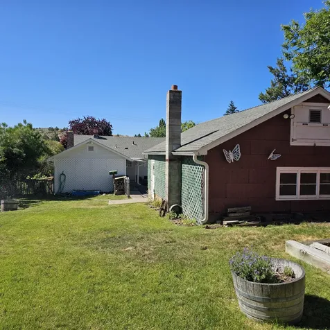 239 Nevada Street Klamath Falls OR 97601