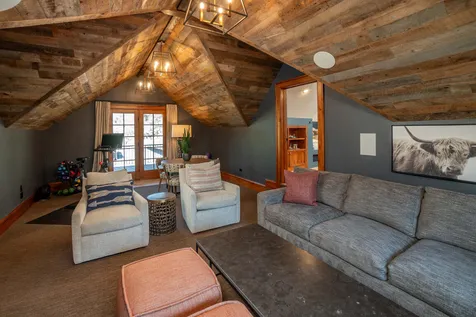 18780 Macalpine Loop Bend OR 97702