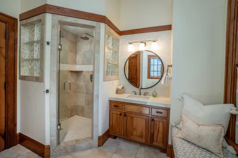 18780 Macalpine Loop Bend OR 97702