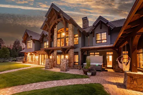 18780 Macalpine Loop Bend OR 97702