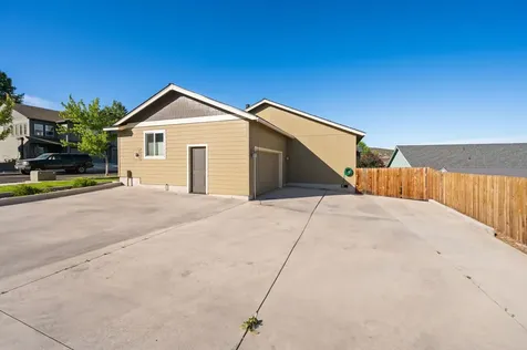 490 NE Brookstone Drive Prineville OR 97754