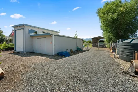 4810 Fern Valley Road Medford OR 97504
