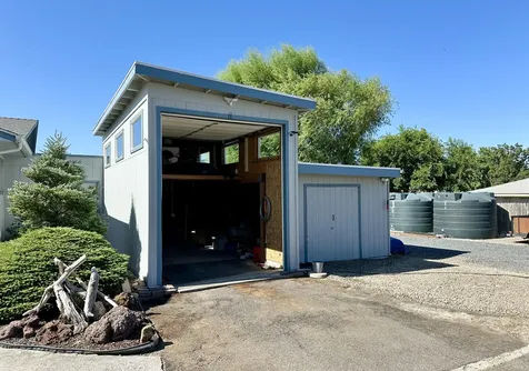 4810 Fern Valley Road Medford OR 97504