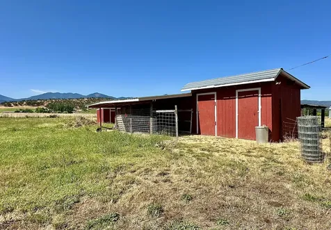 4810 Fern Valley Road Medford OR 97504