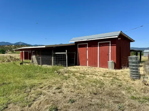 4810 Fern Valley Road Medford OR 97504