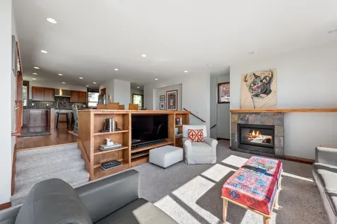 222 Presidio Park Lane Redmond OR 97756
