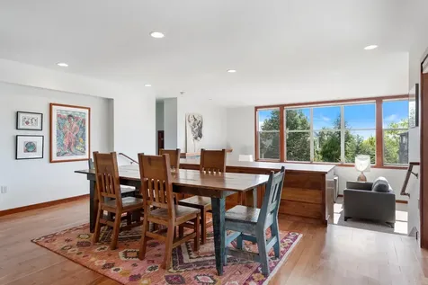 222 Presidio Park Lane Redmond OR 97756
