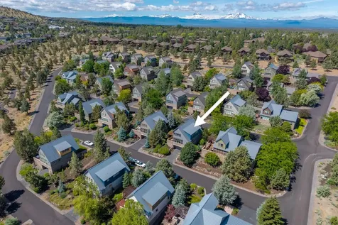 222 Presidio Park Lane Redmond OR 97756