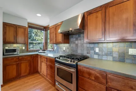 222 Presidio Park Lane Redmond OR 97756