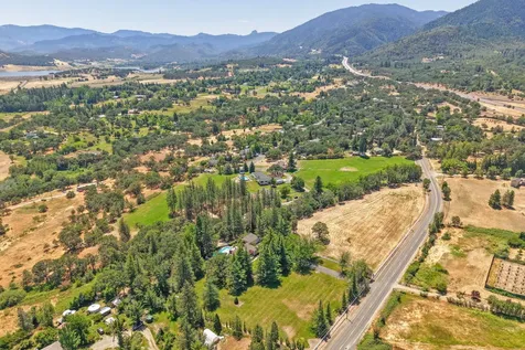 357 Reiten Drive Ashland OR 97520