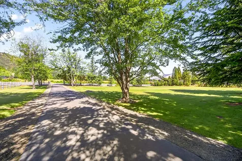 357 Reiten Drive Ashland OR 97520