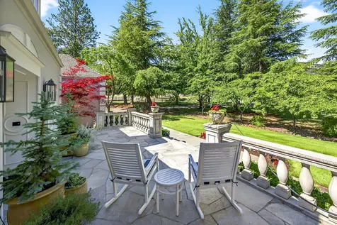 357 Reiten Drive Ashland OR 97520