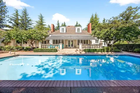 357 Reiten Drive Ashland OR 97520