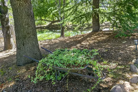 357 Reiten Drive Ashland OR 97520