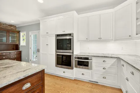 357 Reiten Drive Ashland OR 97520