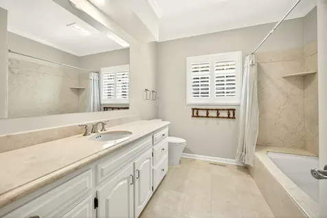 357 Reiten Drive Ashland OR 97520