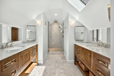 357 Reiten Drive Ashland OR 97520