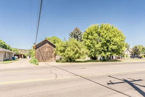 493 NW Deer Street Prineville OR 97754