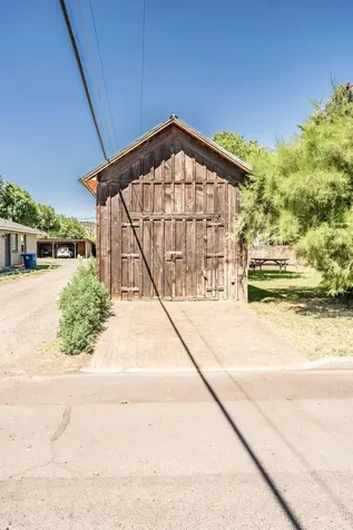493 NW Deer Street Prineville OR 97754