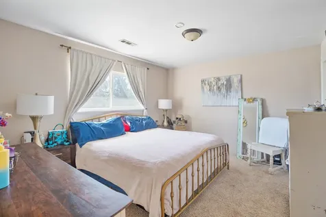 12748 Water Gap Road Williams OR 97544