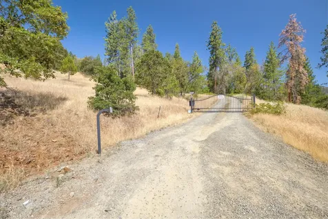 12748 Water Gap Road Williams OR 97544