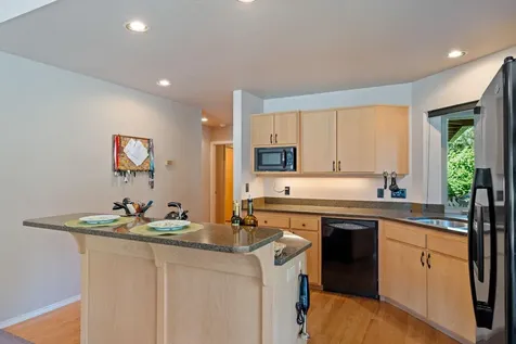 3035 NW Golf View Drive Bend OR 97703