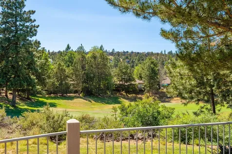 3035 NW Golf View Drive Bend OR 97703