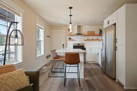 2474 NW Monterey Pines Drive Bend OR 97703