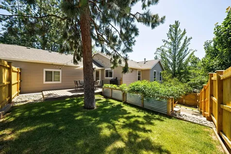 2474 NW Monterey Pines Drive Bend OR 97703