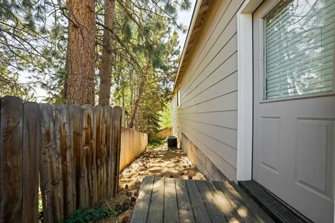 2474 NW Monterey Pines Drive Bend OR 97703