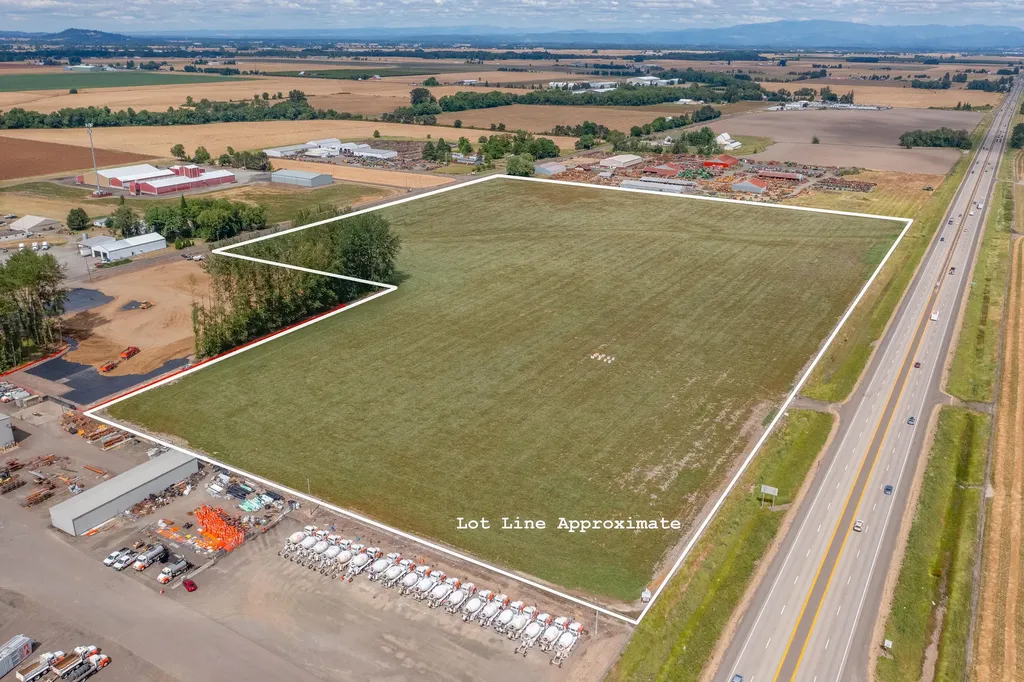 32320 Highway 34 Tangent OR 97389