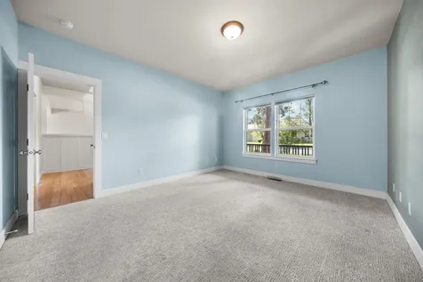 20650 Redwing Lane Bend OR 97702