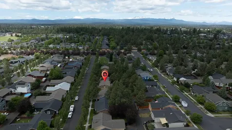 20650 Redwing Lane Bend OR 97702