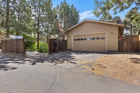 20650 Redwing Lane Bend OR 97702