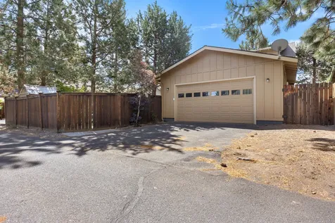 20650 Redwing Lane Bend OR 97702