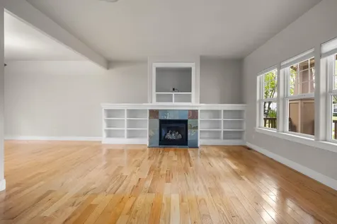 20650 Redwing Lane Bend OR 97702